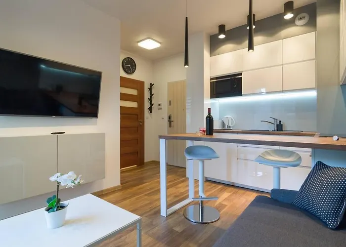 Cozy With Garden Prestigious Location